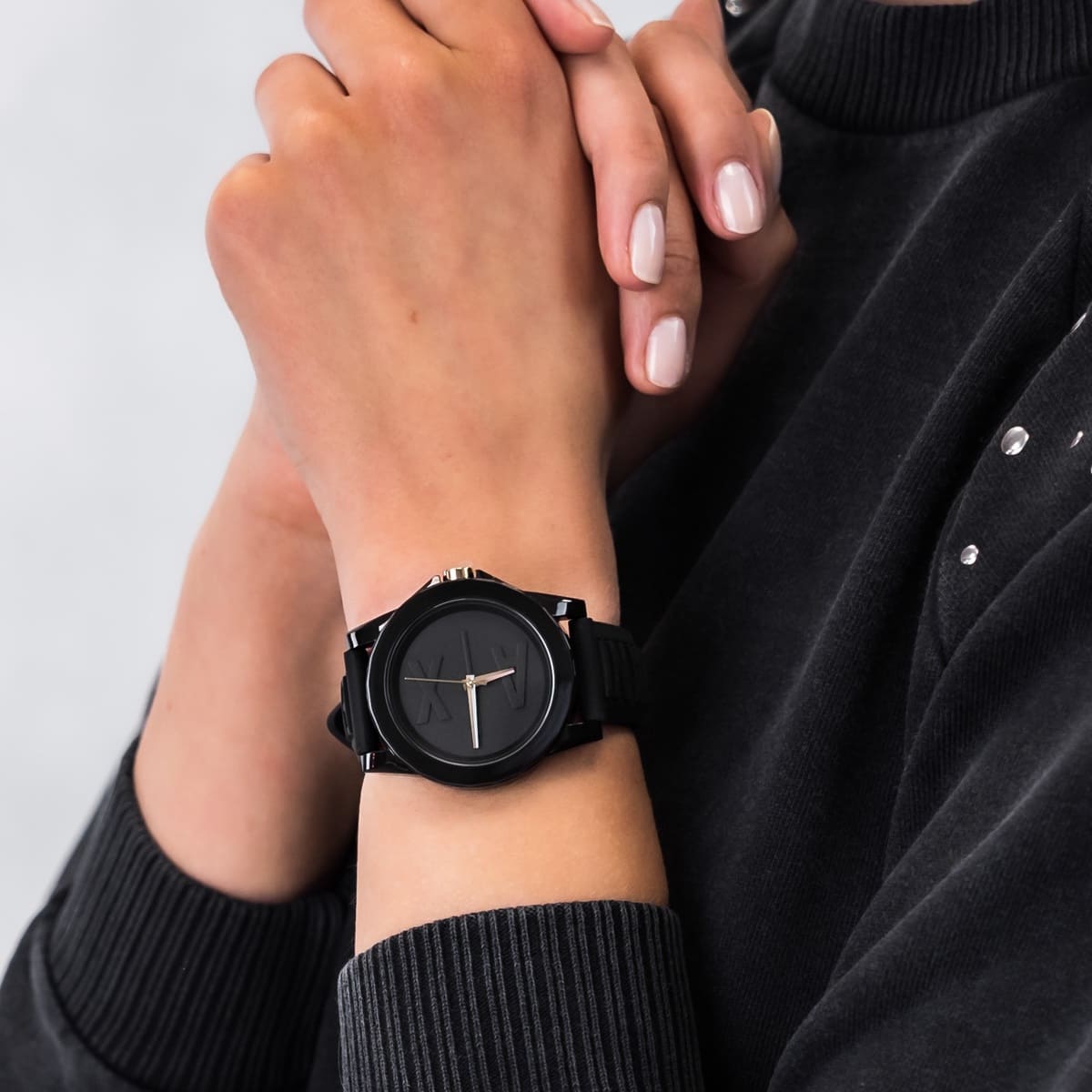 Armani smartwatch hot sale for women