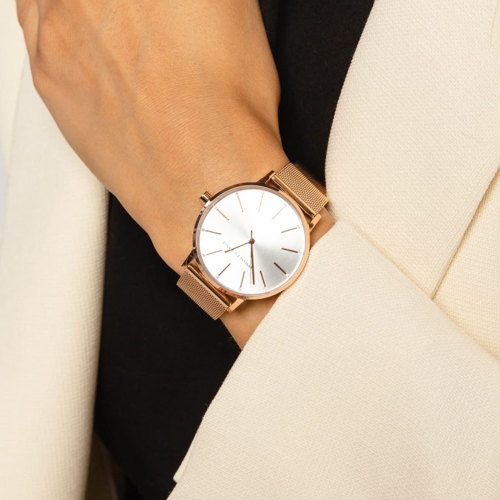 Armani Exchange Ladies Watch Lola AX5573 | Watches Prime