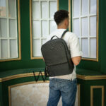 شنطة لاب توب ظهر امبوريو ارماني حقيبة رجالي | واتشز برايم