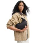 حقيبة يد نسائية سوداء من كوتش CR508 Blk CBG16 | واتشز برايم
