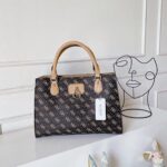 Guess Black Beige Bag For Women | Watches Prime