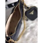 حقيبة كتف نسائية سوداء من جيس Guess | واتشز برايم