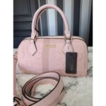 حقيبة يد نسائية وردية من جيس Guess | واتشز برايم