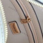 حقيبة بيضاء جيس Guess للنساء H2000029517624 | واتشز برايم