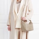 حقيبة كتف نسائية بيج تومي هيلفيغر AW0AW14499 | واتشز برايم