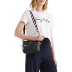 حقيبة كروس بودي نسائية تومي هيلفيغر Aw0Aw12184 | واتشز برايم