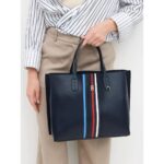 حقيبة كتف نسائية من تومي هيلفيغر Aw0Aw16409 | واتشز برايم