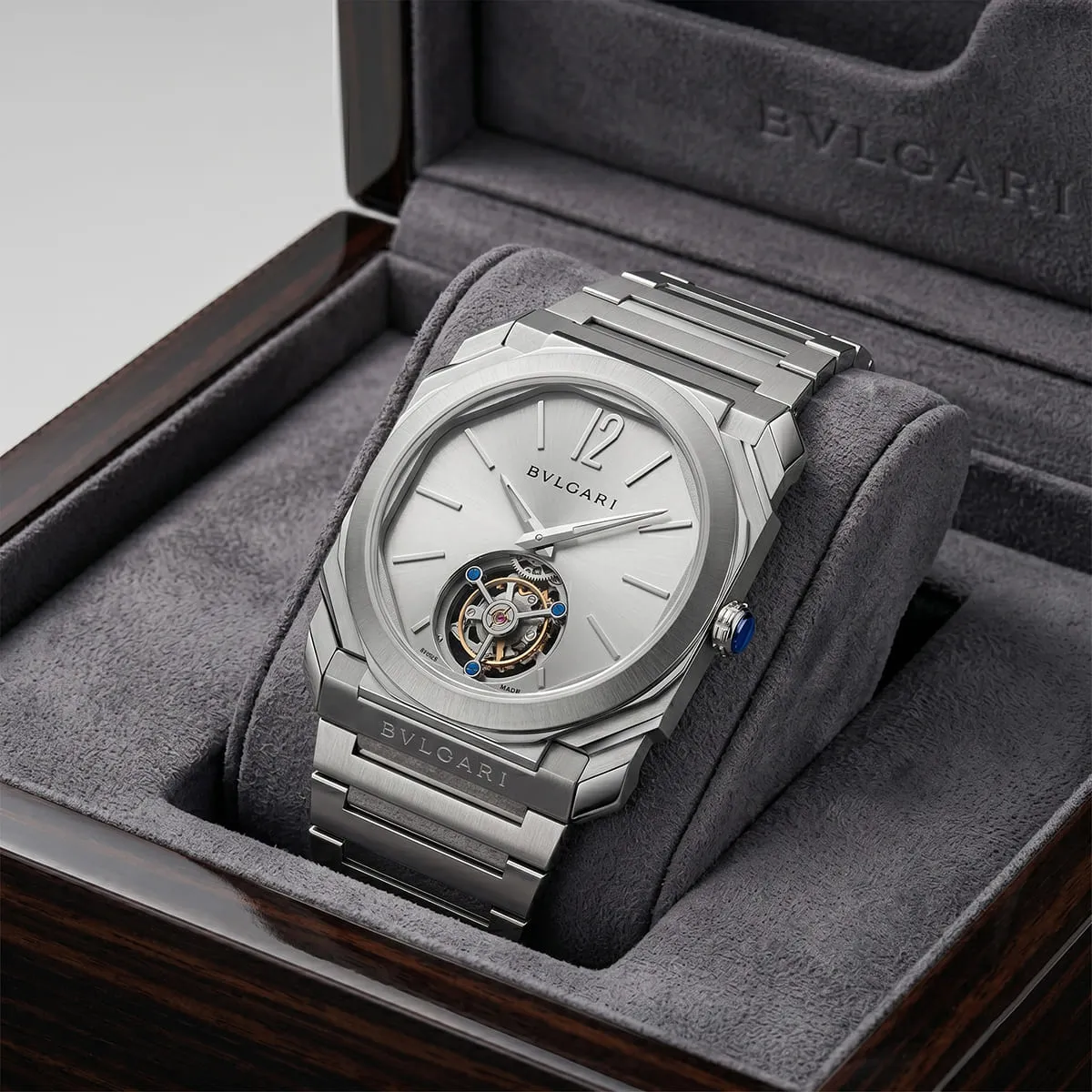 ساعة بلغاري Bvlgari رجالي أوكتو فضية | واتشز برايم ساعة بلغاري Bvlgari رجالي أوكتو فضية | واتشز برايم