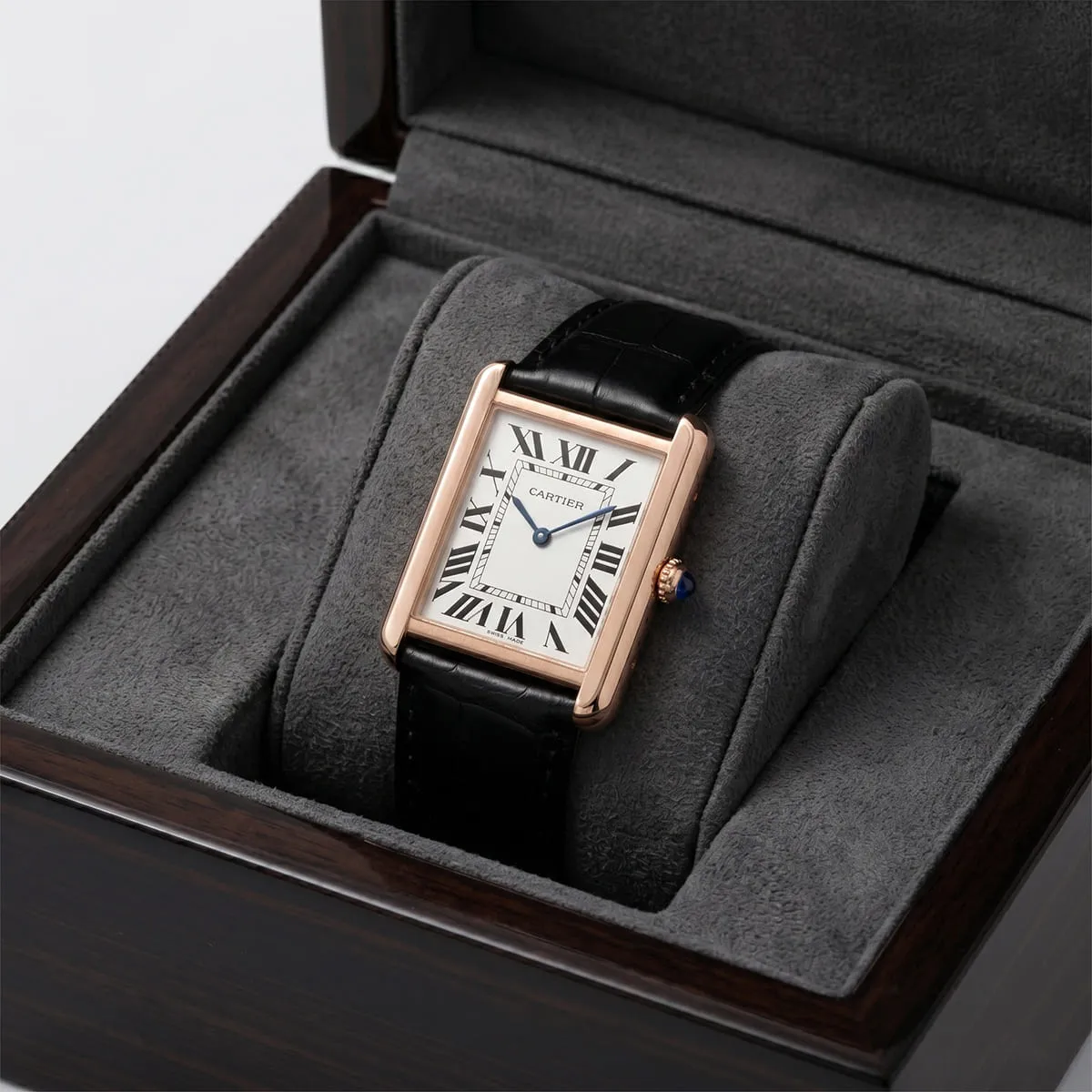ساعة كارتييه Cartier رجالي ذهبي مستطيلة | واتشز برايم ساعة كارتييه Cartier رجالي ذهبي مستطيلة | واتشز برايم