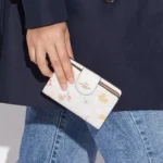 COACH Signature Khaki White Medium Wallet C8741 | Watches Prime COACH Signature Khaki White Medium Wallet C8741 | Watches Prime