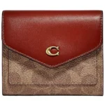 COACH Signature Canvas Wyn Small Wallet C2329 | Watches Prime COACH Signature Canvas Wyn Small Wallet C2329 | Watches Prime
