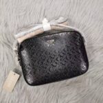 Guess Women Black Shoulder Bag | Watches Prime Guess Women Black Shoulder Bag | Watches Prime