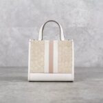 COACH Light Khaki – Chalk Women SHOULDER BAG HANDBAG c8448 imdqc | Watches Prime COACH Light Khaki – Chalk Women SHOULDER BAG HANDBAG c8448 imdqc | Watches Prime